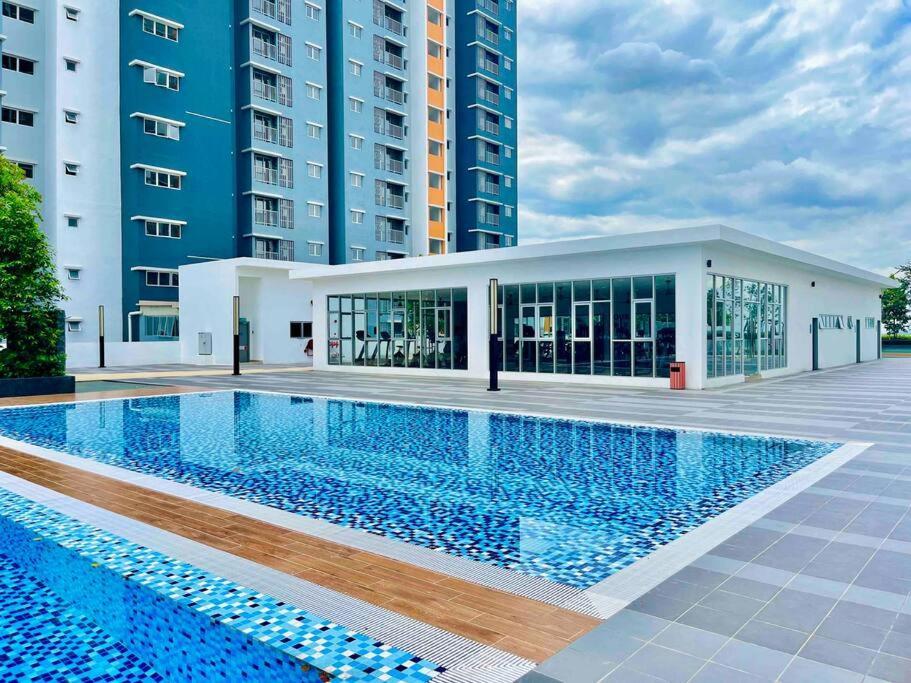 Alanis Studio Suite {Shortstay} Sepang Dış mekan fotoğraf